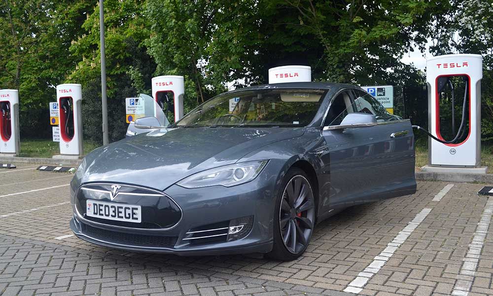 Cost of Charging Electric Cars At Public Charging Points