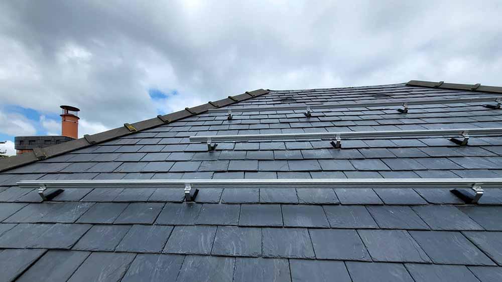 Mounting for Solar Panels on Slate Roofs